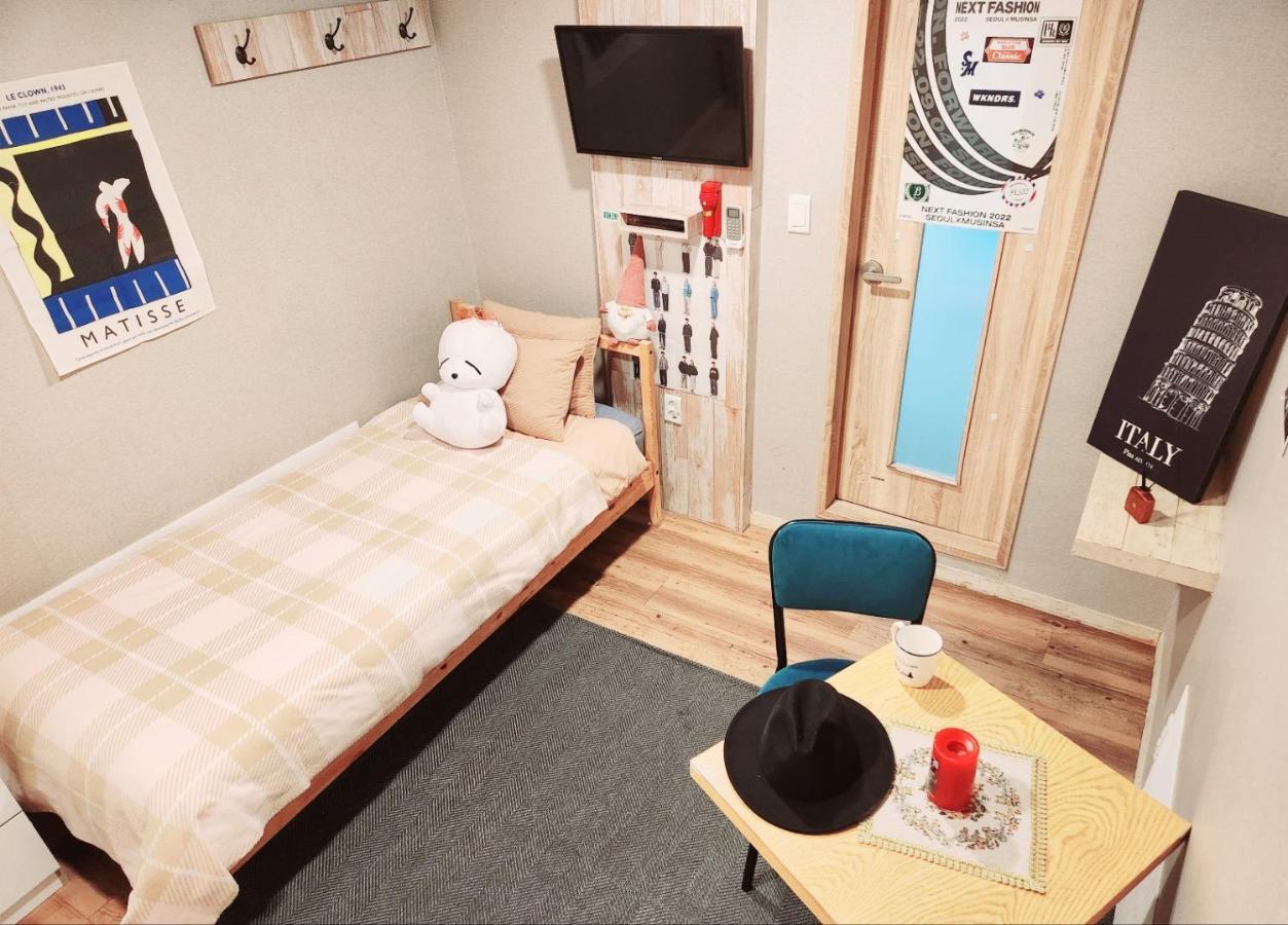 Hongdae Guest House Room#G#E#D#R#M 首爾 外观 照片